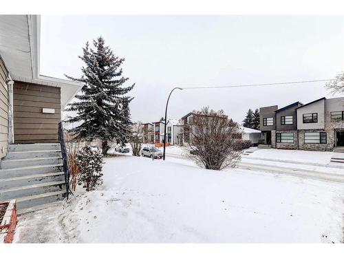 2435 23 Street Nw, Calgary, AB - Outdoor