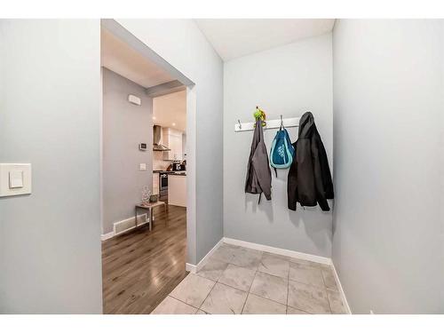 968 Seton Circle Se, Calgary, AB - Indoor Photo Showing Other Room