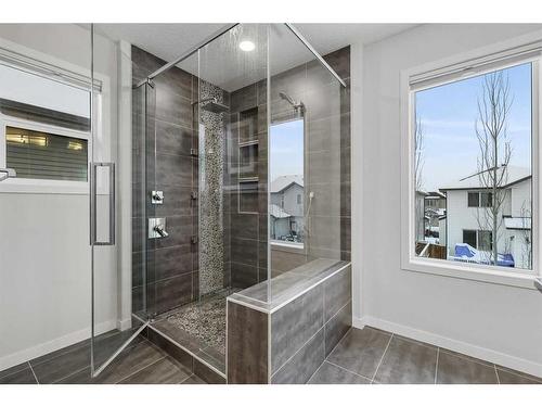 2224 Brightoncrest Green Se, Calgary, AB - Indoor Photo Showing Bathroom