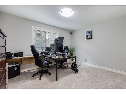 1093 Coopers Drive Sw, Airdrie, AB - Indoor Photo Showing Office