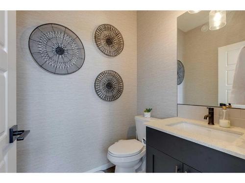 493 West Lakeview Drive, Chestermere, AB - Indoor Photo Showing Bathroom