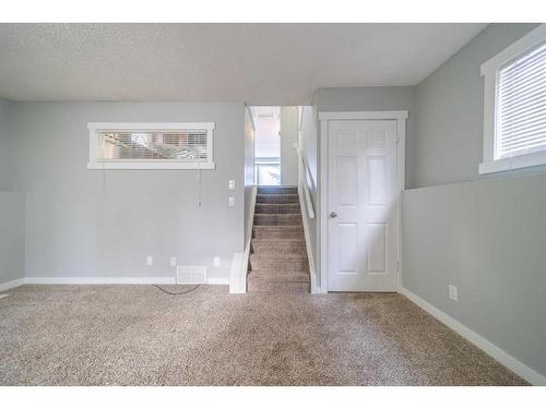 50 Martindale Drive Ne, Calgary, AB - Indoor Photo Showing Other Room