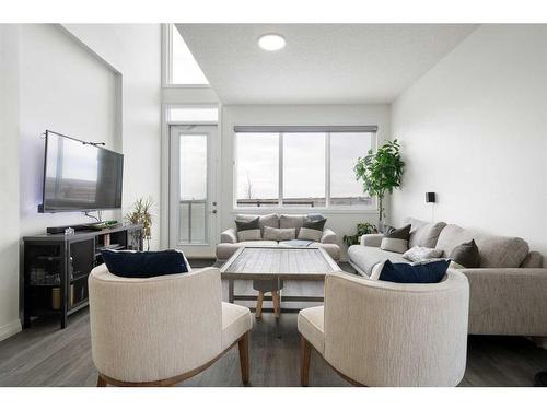 294 Seton Villas Se, Calgary, AB - Indoor Photo Showing Living Room