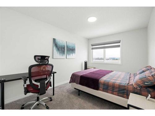 294 Seton Villas Se, Calgary, AB - Indoor Photo Showing Bedroom