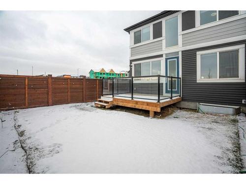 294 Seton Villas Se, Calgary, AB - Outdoor