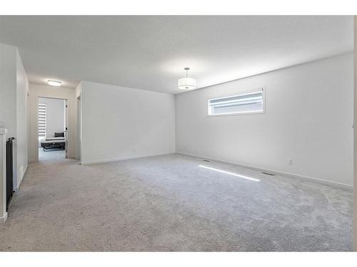 53 Copperhead Road Se, Calgary, AB - Indoor