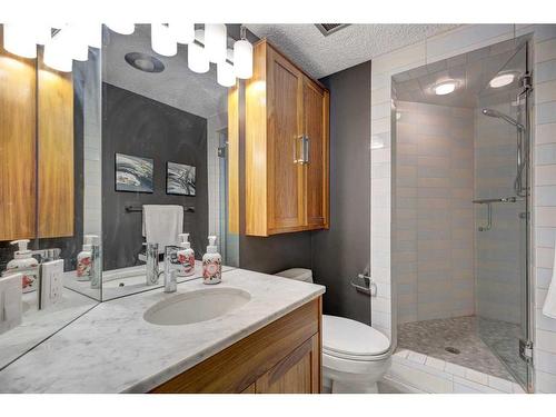 302-1731 9A Street Sw, Calgary, AB - Indoor Photo Showing Bathroom