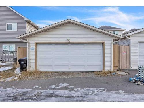 8 Martinglen Mews Ne, Calgary, AB - Outdoor