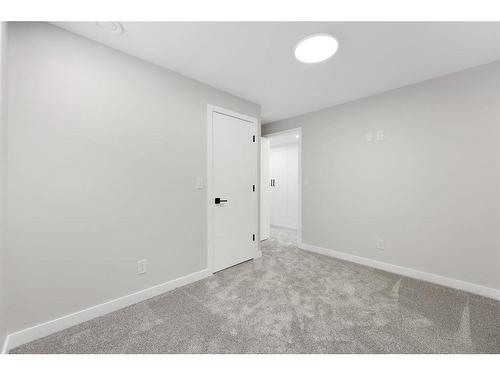 524 Scarboro Avenue Sw, Calgary, AB - Indoor Photo Showing Other Room