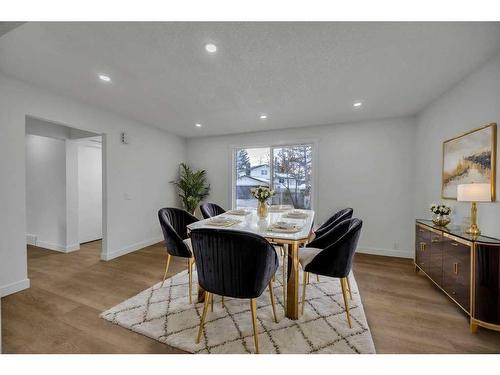 5915 Rundlehorn Drive Ne, Calgary, AB - Indoor Photo Showing Dining Room