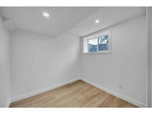 5915 Rundlehorn Drive Ne, Calgary, AB - Indoor Photo Showing Other Room