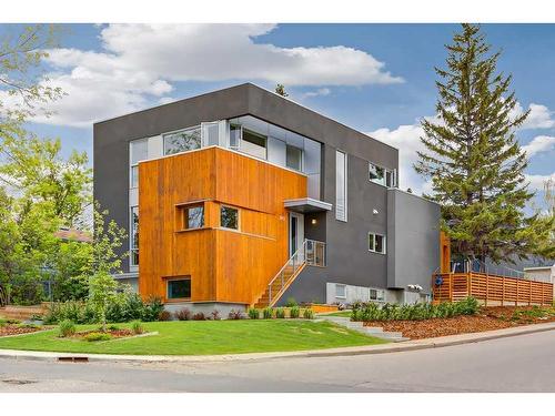 3901 17 Street Sw, Calgary, AB - Outdoor