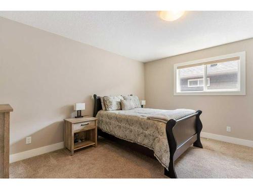 281 Kinniburgh Boulevard, Chestermere, AB - Indoor Photo Showing Bedroom