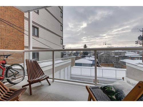 3-1611 26 Avenue Sw, Calgary, AB - Outdoor With Exterior