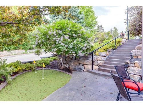 1827 11 Avenue Nw, Calgary, AB - Outdoor