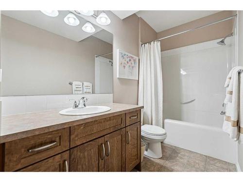 113 Tucker Circle, Okotoks, AB - Indoor Photo Showing Bathroom