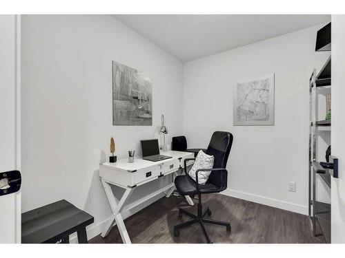 305-4138 University Avenue Nw, Calgary, AB - Indoor Photo Showing Office