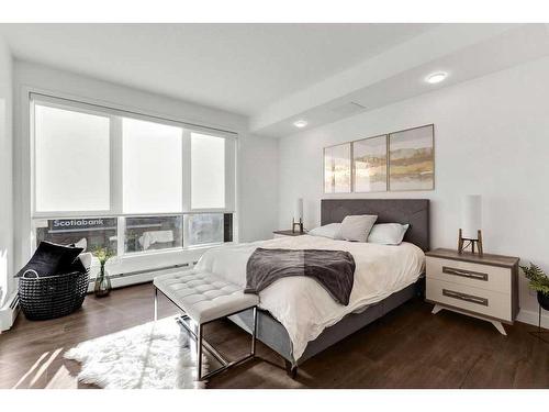 305-4138 University Avenue Nw, Calgary, AB - Indoor Photo Showing Bedroom