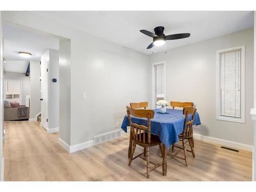 66 Erin Crescent Se, Calgary, AB - Indoor Photo Showing Dining Room