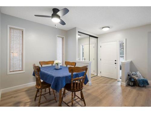 66 Erin Crescent Se, Calgary, AB - Indoor Photo Showing Dining Room