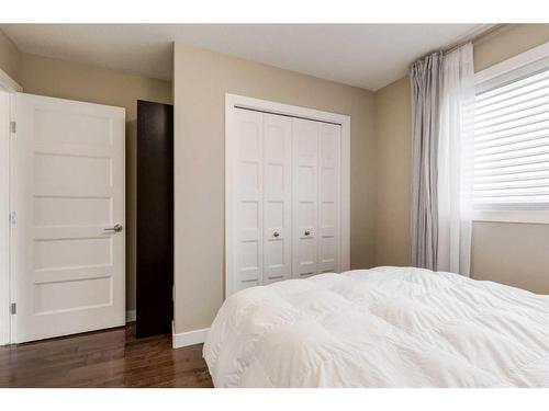 114 Sherwood Mount Nw, Calgary, AB - Indoor Photo Showing Bedroom