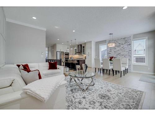 6 Cranbrook Circle Se, Calgary, AB - Indoor