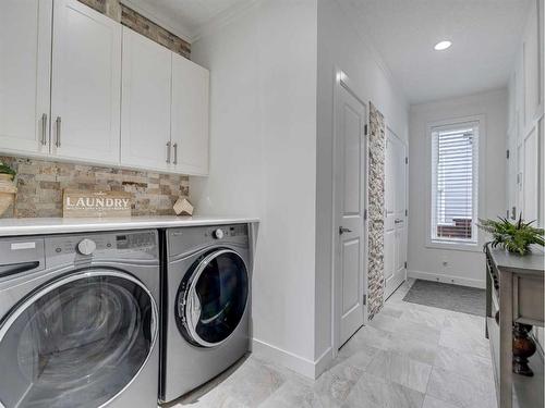 6 Cranbrook Circle Se, Calgary, AB - Indoor Photo Showing Laundry Room