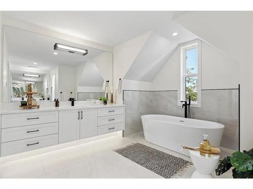 1423 Child Avenue Ne, Calgary, AB - Indoor Photo Showing Bathroom