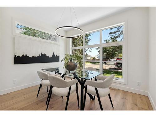 1423 Child Avenue Ne, Calgary, AB - Indoor Photo Showing Dining Room