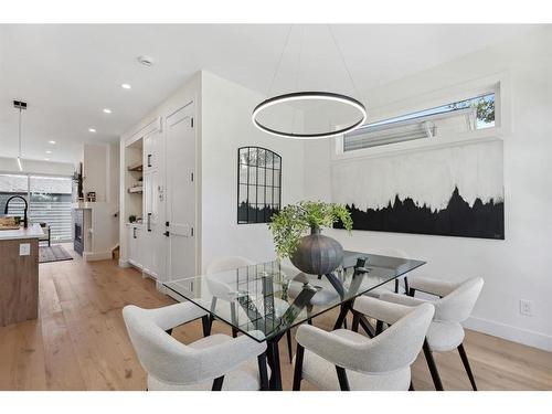 1423 Child Avenue Ne, Calgary, AB - Indoor Photo Showing Dining Room