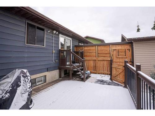 84 Glendale Way, Cochrane, AB - Outdoor With Exterior