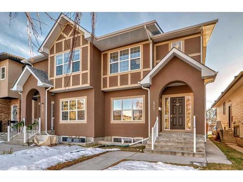 427 36 Avenue Nw, Calgary, AB - Outdoor With Facade