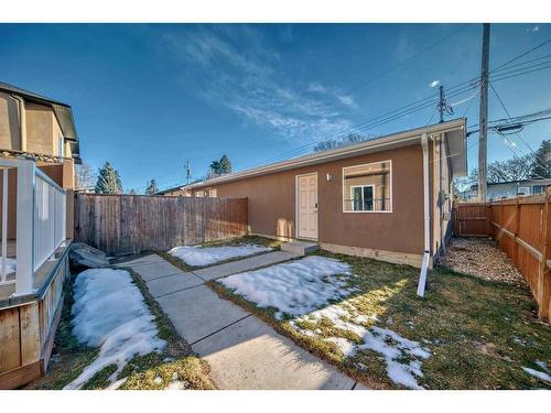 427 36 Avenue Nw, Calgary, AB - Outdoor With Exterior