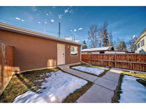 427 36 Avenue Nw, Calgary, AB - Outdoor