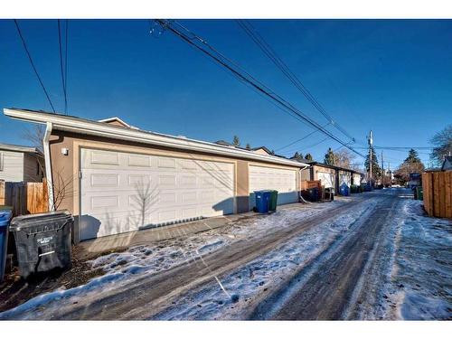 427 36 Avenue Nw, Calgary, AB - Outdoor