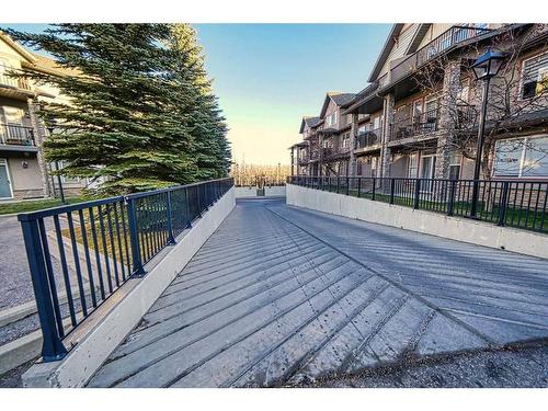 2101-211 Aspen Stone Boulevard Sw, Calgary, AB - Outdoor