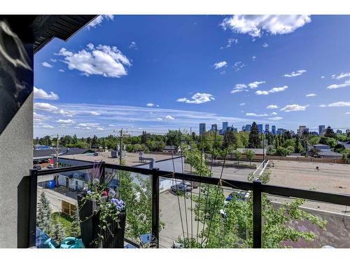 406-607 17 Avenue Nw, Calgary, AB - Outdoor With View