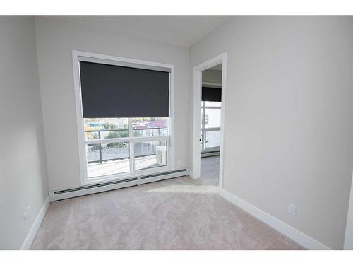 504-370 Dieppe Drive Sw, Calgary, AB - Indoor Photo Showing Other Room