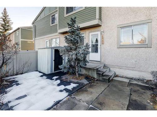 341-405 64 Avenue Ne, Calgary, AB - Outdoor With Exterior