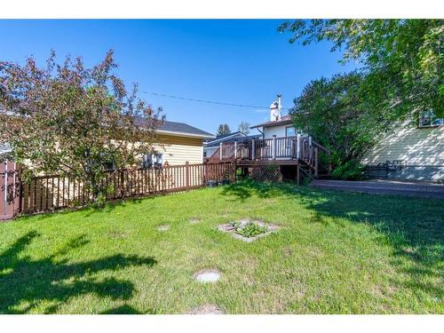 1311 Osler Street, Carstairs, AB - Outdoor With Deck Patio Veranda