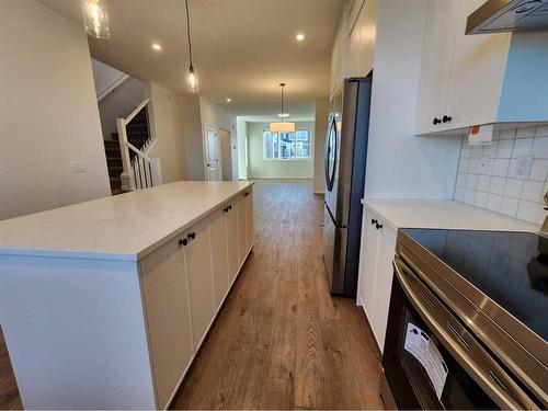 495 Lucas Boulevard Nw, Calgary, AB - Indoor Photo Showing Kitchen