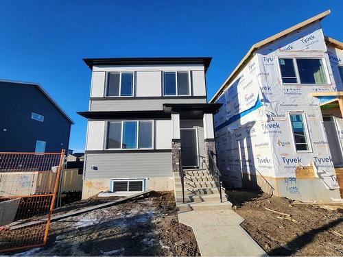 495 Lucas Boulevard Nw, Calgary, AB - Outdoor