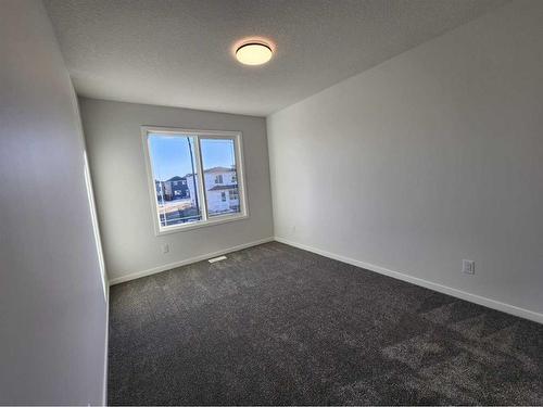 495 Lucas Boulevard Nw, Calgary, AB - Indoor Photo Showing Other Room