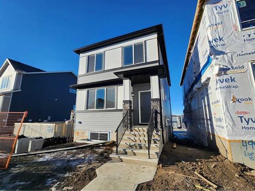 495 Lucas Boulevard Nw, Calgary, AB - Outdoor