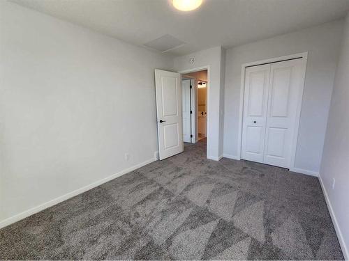 495 Lucas Boulevard Nw, Calgary, AB - Indoor Photo Showing Other Room