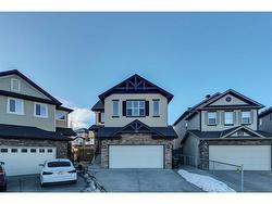 140 Kinlea Link NW Calgary, AB T3R 0C2