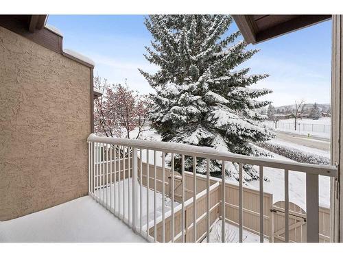 111-1055 72 Avenue Nw, Calgary, AB - Outdoor With Balcony With Exterior