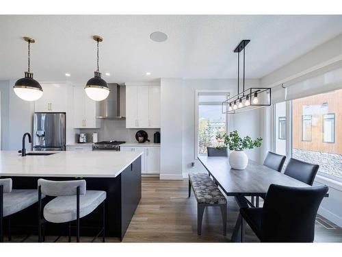 24 Royal Elm Green Nw, Calgary, AB - Indoor