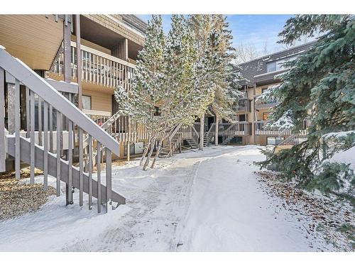 10-3519 49 Street Nw, Calgary, AB - Outdoor With Balcony