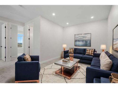 3812 Centre A Street Ne, Calgary, AB - Indoor Photo Showing Living Room